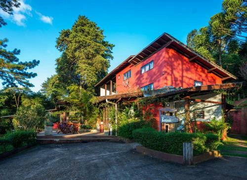 Hostal Pousada Jardim Das Montanhas