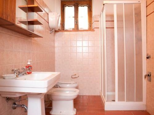 Fornoli Villa Sleeps 16 Pool Wifi