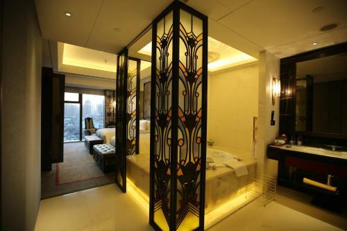 Hotel Wanda Reign On The Bund