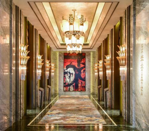 Hotel Wanda Reign On The Bund