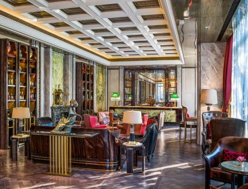 Hotel Wanda Reign On The Bund