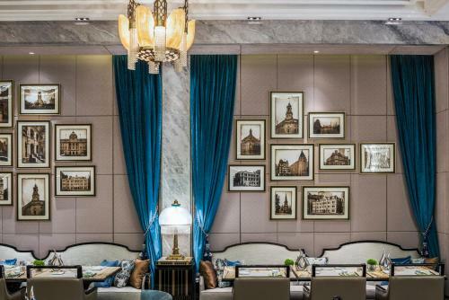 Hotel Wanda Reign On The Bund