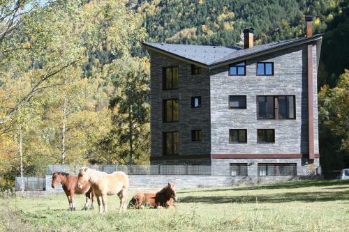 Apartaments Tur�stics Prat De Les Mines