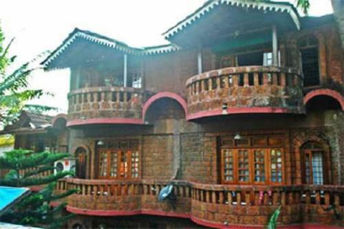Hostal Bribon Guest House