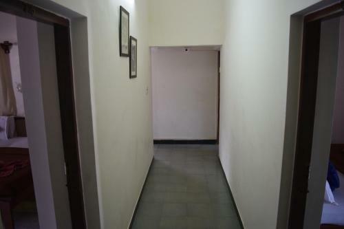 Hostal Bribon Guest House