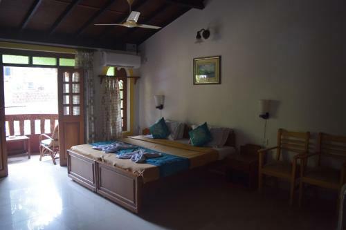 Hostal Bribon Guest House
