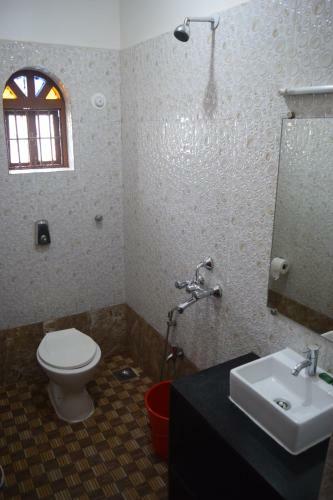 Hostal Bribon Guest House