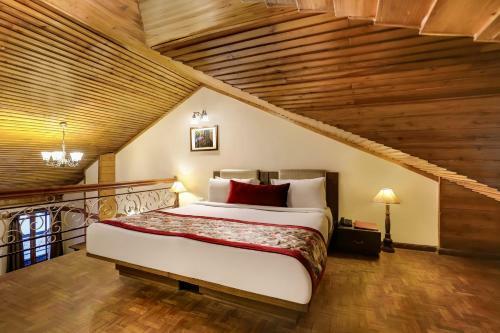 Summit Grace Hotel