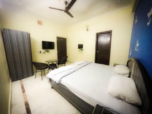 Hostal Pearl Guest House