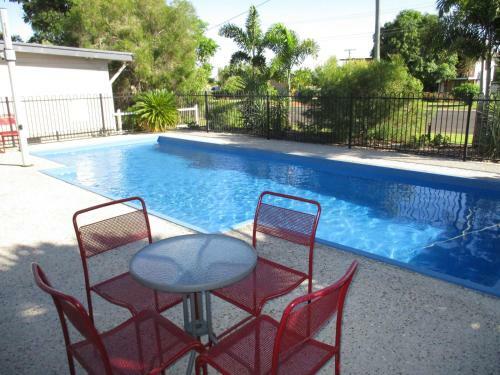 Barcaldine Country Motor Inn