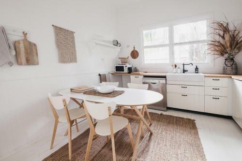 Collective Retreat - Charming Holiday Escape