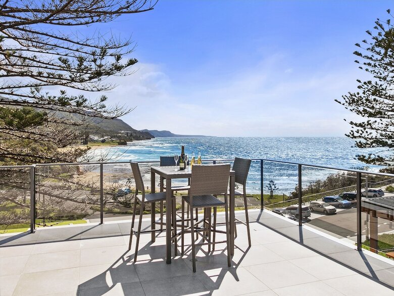 Hotel Headlands Austinmer Beach