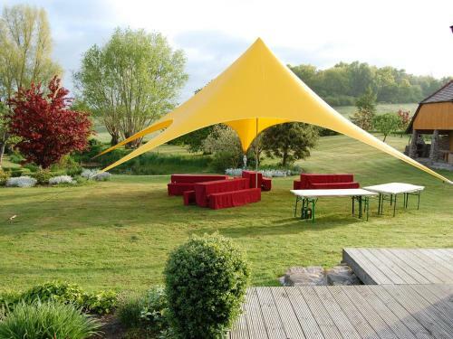 Boutique Apartment In Satow With Trampoline