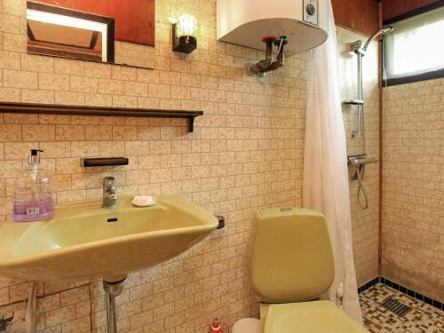 Four-bedroom Holiday Home In Sydals 3
