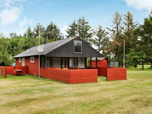 Three-bedroom Holiday Home In Bl�vand 27