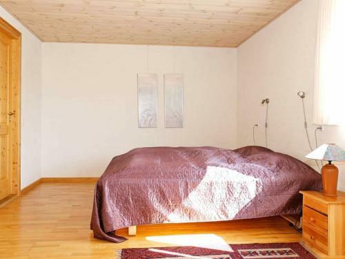 Four-bedroom Holiday Home In Thyholm 1