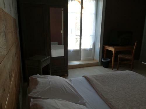 Hotel Le Grand H�te L De La Vall�e