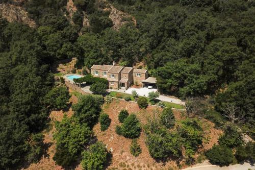 La Garde-freinet Villa Sleeps 8 Pool Air Con Wifi
