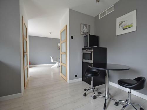 Modern Villa In Malves-en-minervois With Private Pool