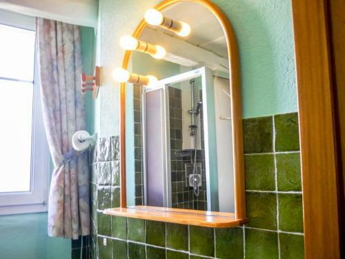 Holiday Home Le Ch�teau Mimet