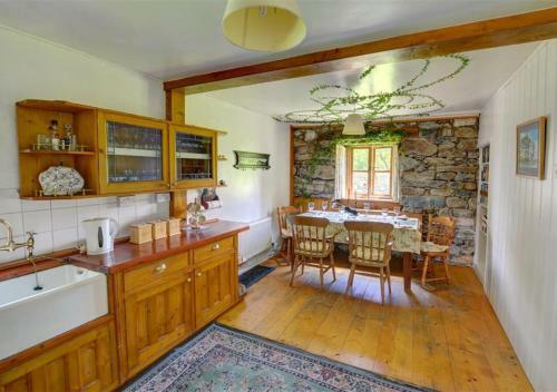 Apartamento Maesgwm Farm Cottage