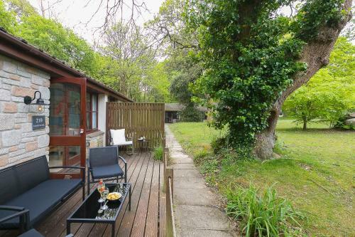 Cosy Woodland Home