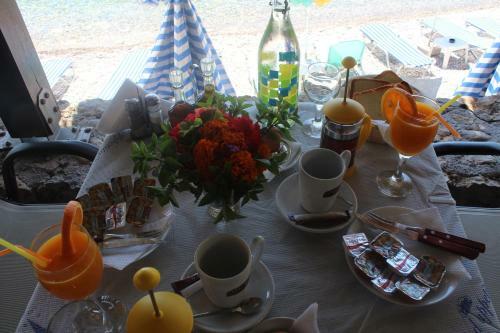 Hotel John Akroyiali