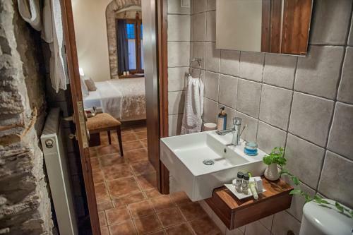 Hostal Oriades