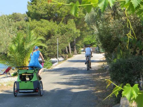 Holiday Home Artina 1