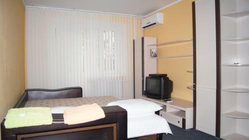 Apartment On 50 Let Oktyabrya