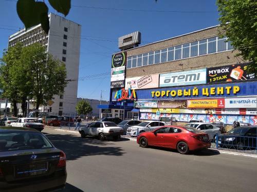 Apartamenty Na Priborostroitelnoy 10