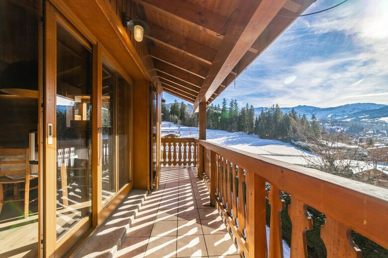 Luxury Apartment In Megeve
