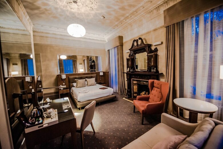 The Lynnhurst Hotel