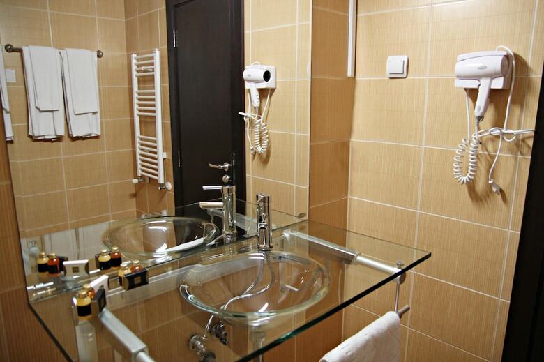 Mpm Hotel Guinness