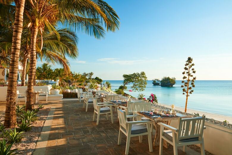 Hotel The Aiyana Resort & Spa