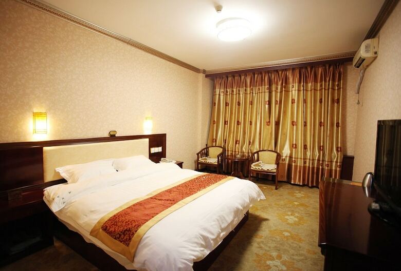 Atour Hotel Jinma Road Development Zone Dalian