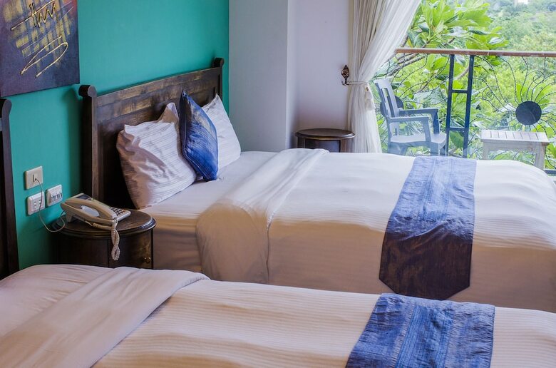 Bed & Breakfast Seasons Bali Fashion Inn
