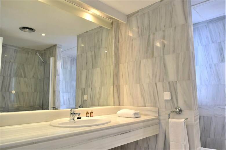Apartamentos Y Casas Serinamar Marbella