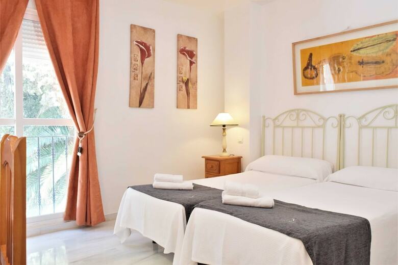 Apartamentos Y Casas Serinamar Marbella