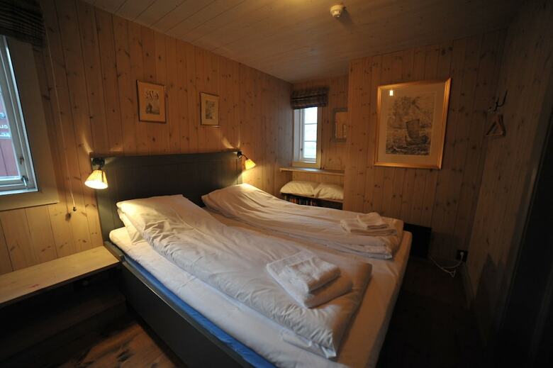 Reine Rorbuer - By Classic Norway Hotels