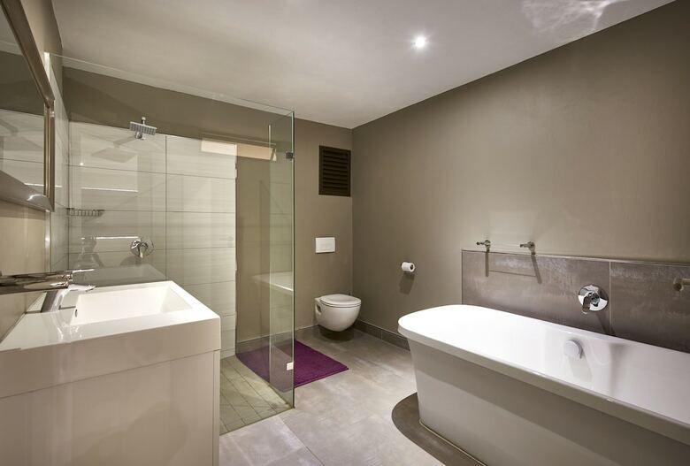 Dynasty Forest Sandown Hotel & Conference Centre