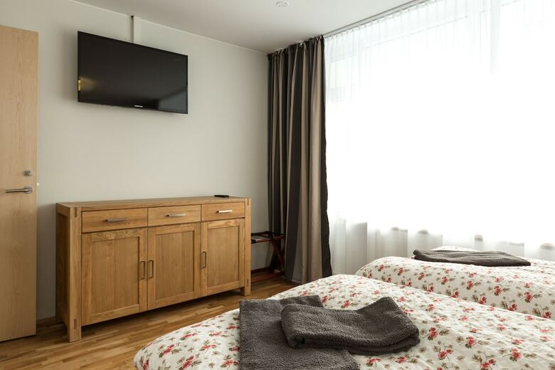 Hotel Guesthouse Garun, Skolavellir