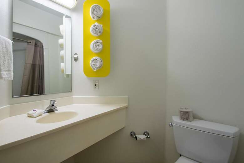 Motel 6 Portland North