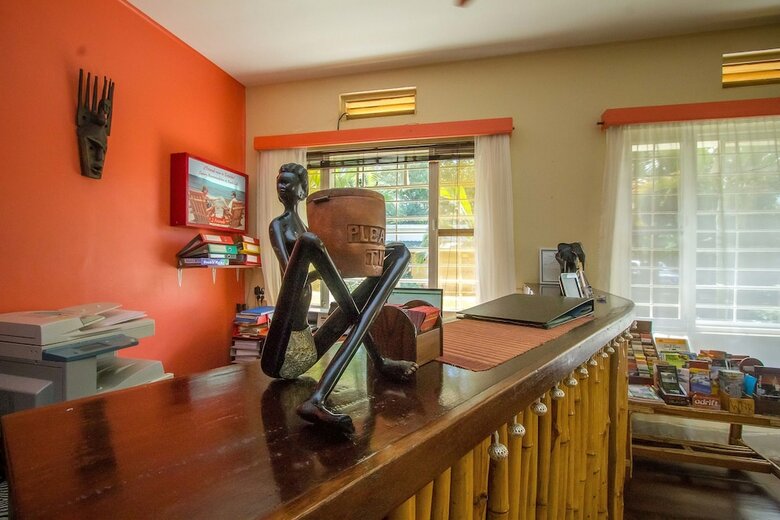 Hotel 2 Friends Guest House
