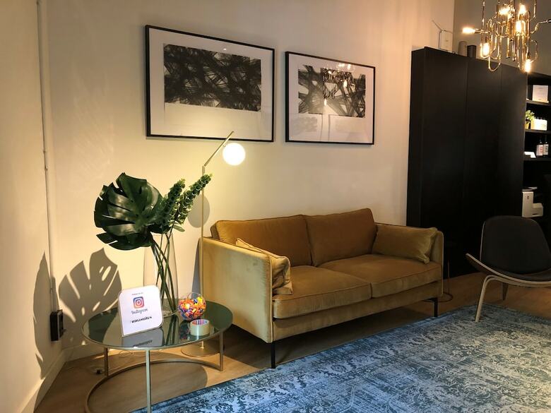 Apartamentos Uma Suites Pau Claris Barcelona