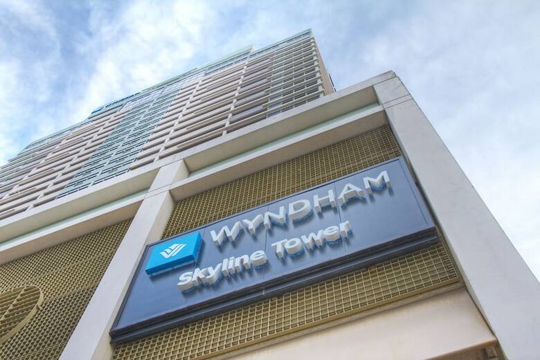 Hotel Club Wyndham Skyline Tower