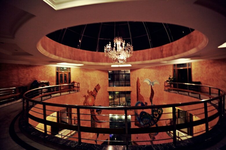 Hotel Devi Grand
