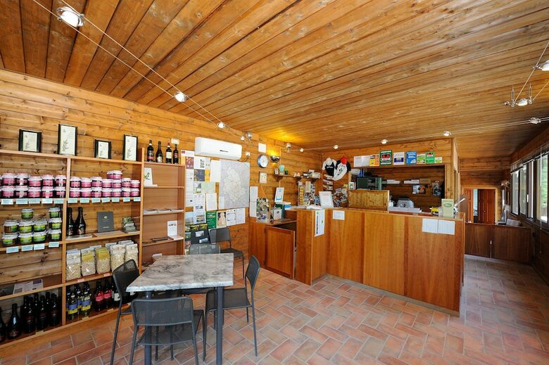Agroturismo Centro Turistico Pian Di Boccio
