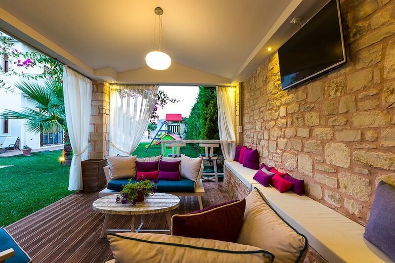 Cretan Residence Mediterranean Luxury Private Villas