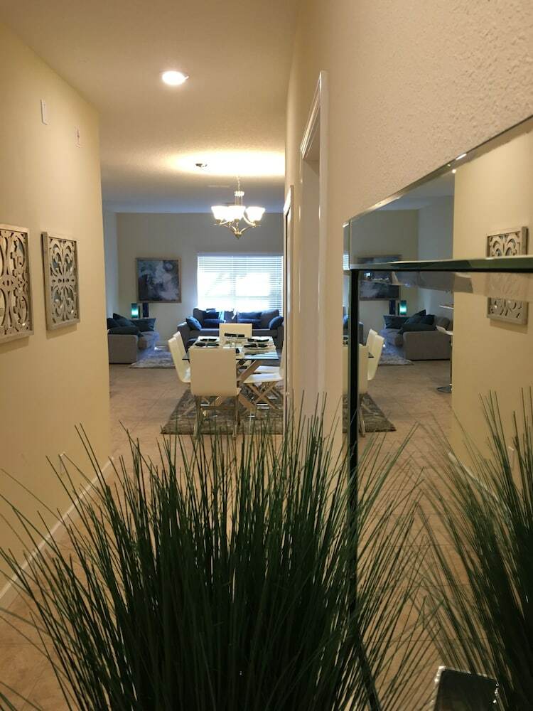 Paradise Palms Resort By Dws Vacation Villas